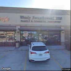 Wendy Swantkowski DDS, orthodontists office located at 14011 Memorial Drive, Houston, TX.